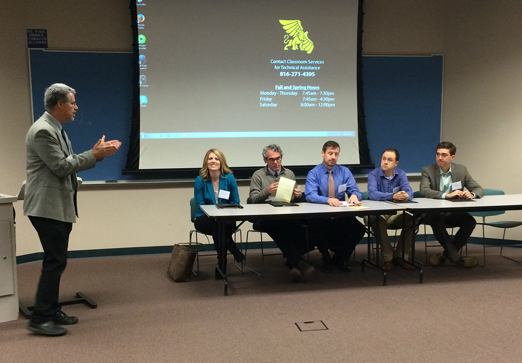 Bob Bergland introduces a panel at the Walter Cronkite Conference on Media Ethics. Panelists discussed "Ethics in the Trenches" and included Derek Donavan, public editor of the Kansas City Star; Bridget Blevins, news Director of KQ2 television; Greg Kozol, digital content director of the St. Joseph News-Press; Ross Martin, editor of the Platte County Citizen and Adam Waltz, anchor and producer at Fox 26 KNPN. Photo by Bradley Wilson